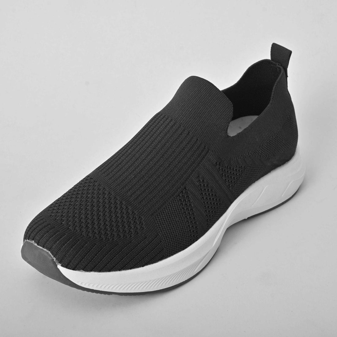 Walk Men's Slip on Jogger Shoes Black